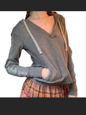 Aeropostale Women's Gray V-Neck Hoodie with Kangaroo Pocket